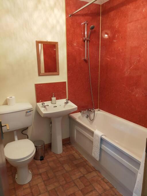 Spacious Sea View Home 5 Miles From Inverness North Kessock المظهر الخارجي الصورة